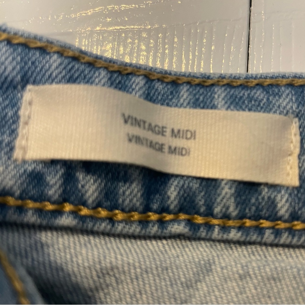 Universal Thread Vintage Midi Button Fly 4” Denim Shorts 16/33R - Picture 6 of 7